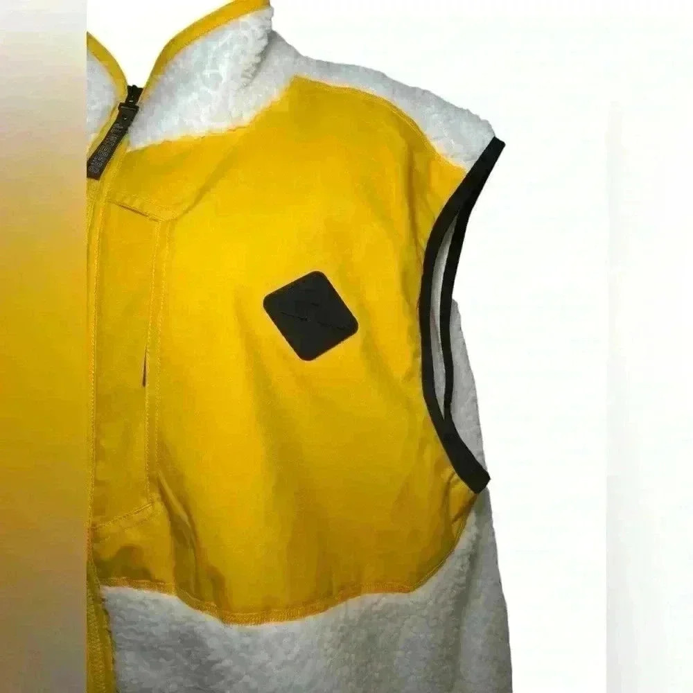 J. Lindeberg Zeke Pile Sherpa Golf Vest Yellow NWT - Picture 5 of 5